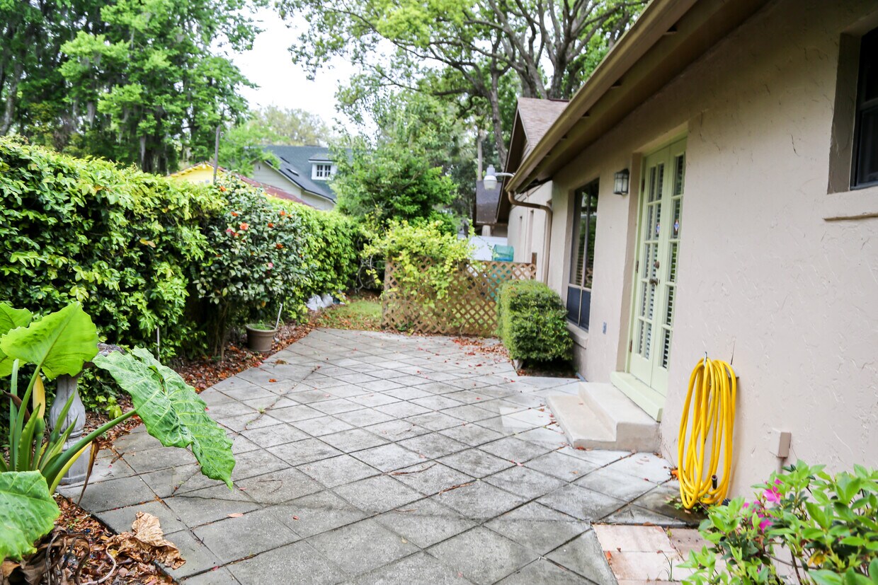 817 SE 3rd St, Ocala, FL 34471 Townhome Rentals in Ocala FL