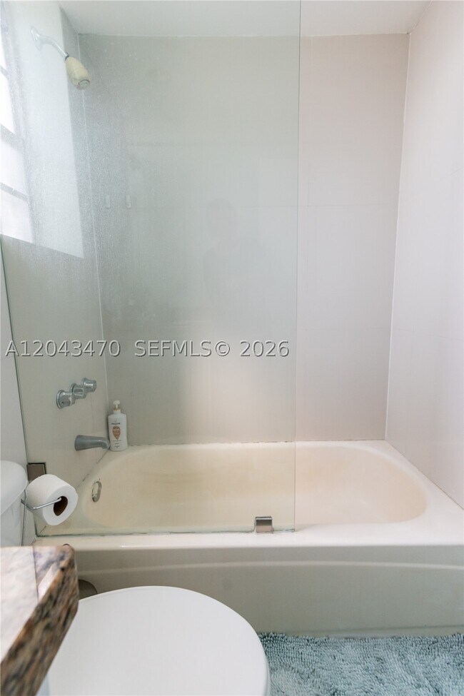 Foto del edificio - 1460 Ocean 309