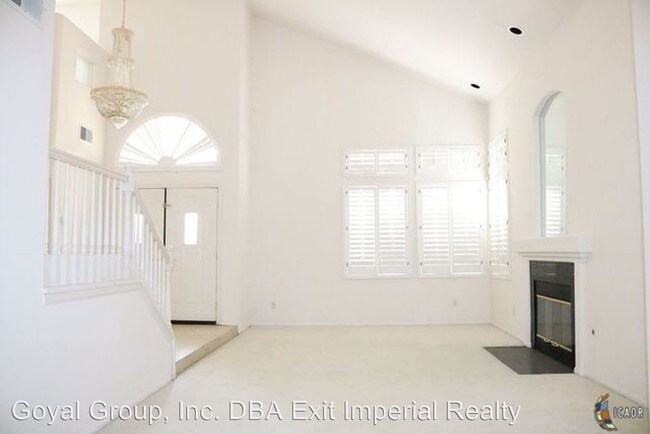 Building Photo - 1300 Jean Robinson