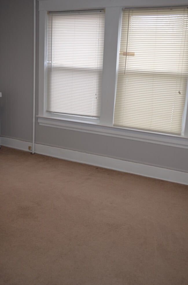 Foto del edificio - 1st Floor 1 Bedroom near York College