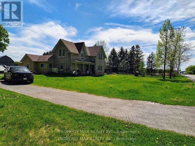 Photo du bâtiment - 5363 Davis Dr