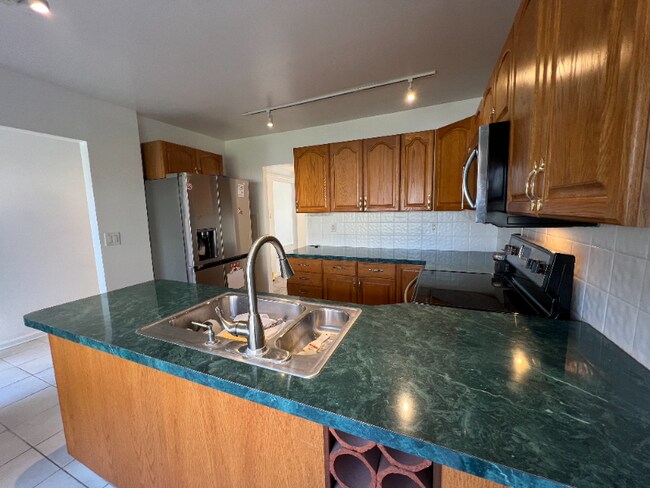 Foto del edificio - 232 East Ct
