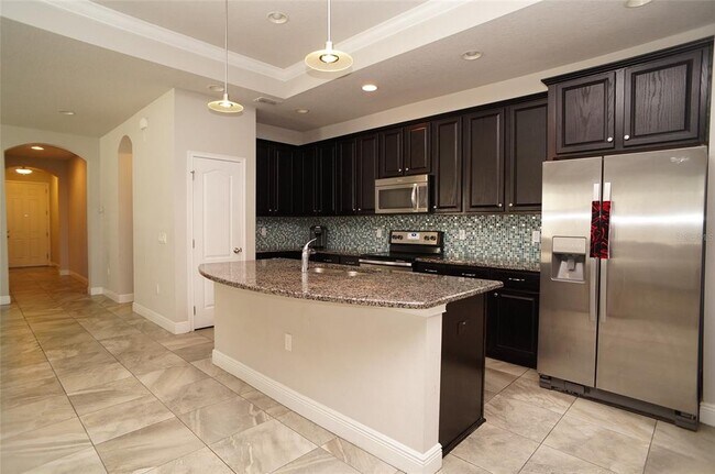 Foto del edificio - 6906 Sail View Ln