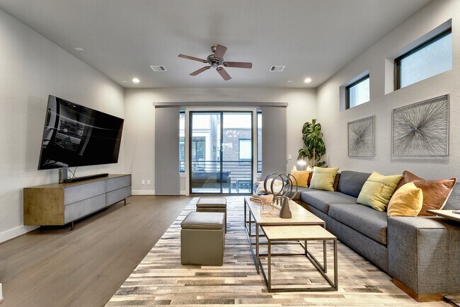 Foto del edificio - 4227 Allen St