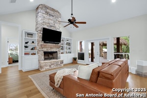 Building Photo - 548 Winding View