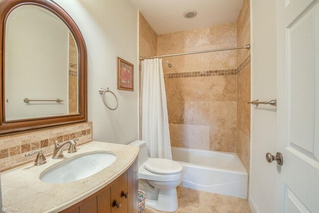 Building Photo - 3 br, 3 bath House - 218 N Palmway