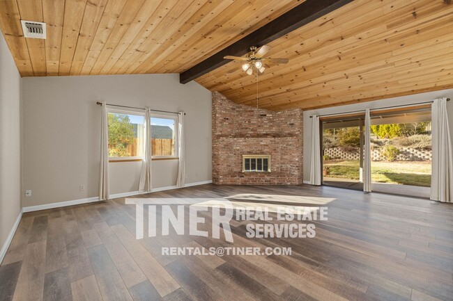 Building Photo - Beautiful 3 Bedroom Rocklin Home!