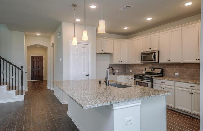 Foto del edificio - 27986 Clear Pines Dr.