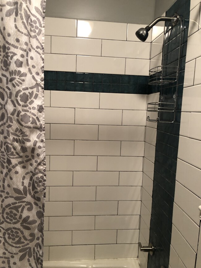 Bath, get clean! - 78 Main St