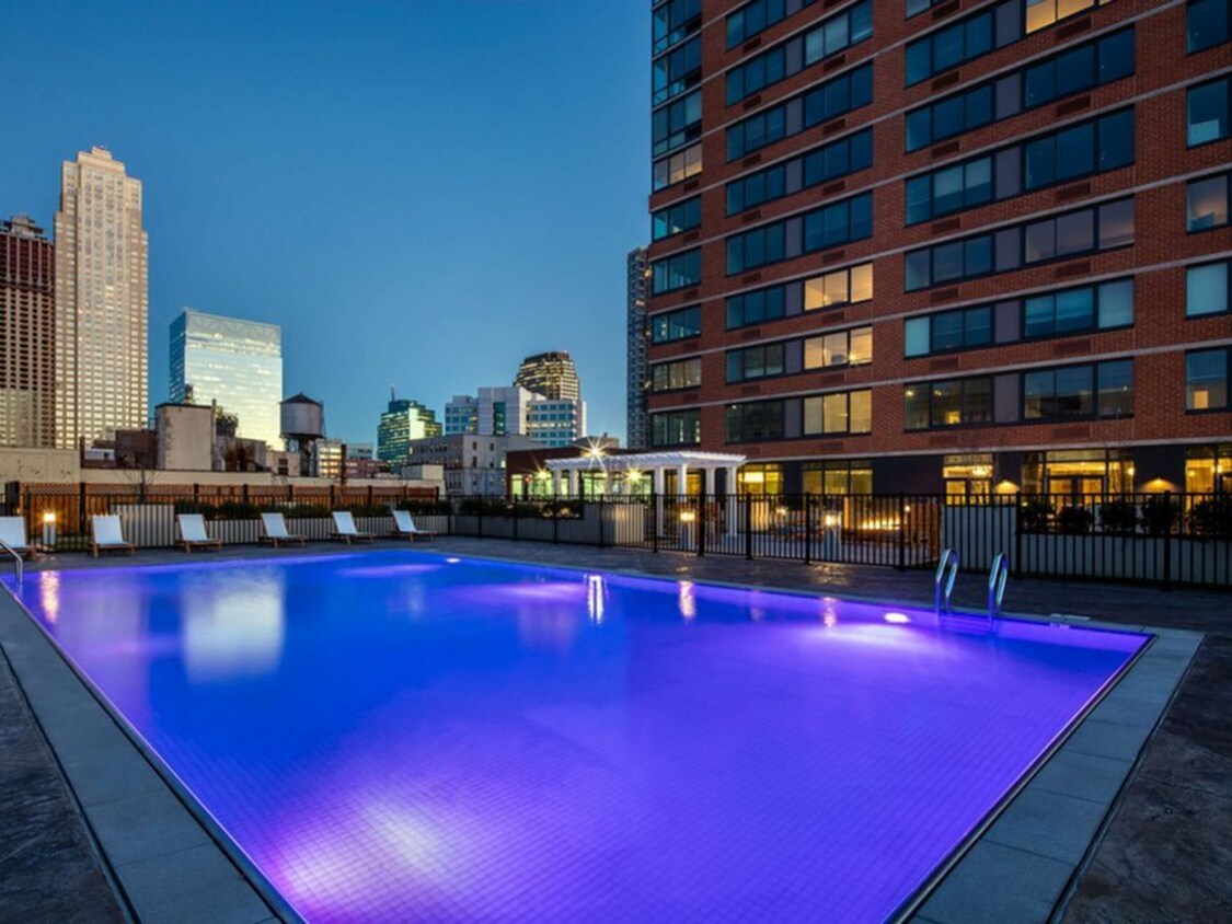 The at Provost Square Apartments in Jersey City, NJ