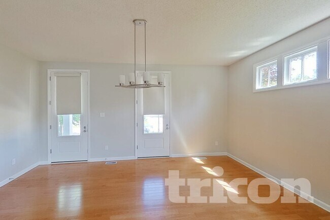 Foto del edificio - 3441 Mackey Wherry St