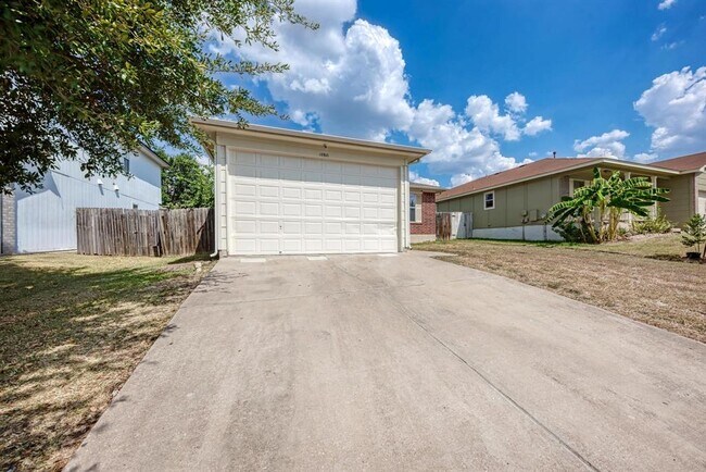 Building Photo - 14910 Mossycup Ln