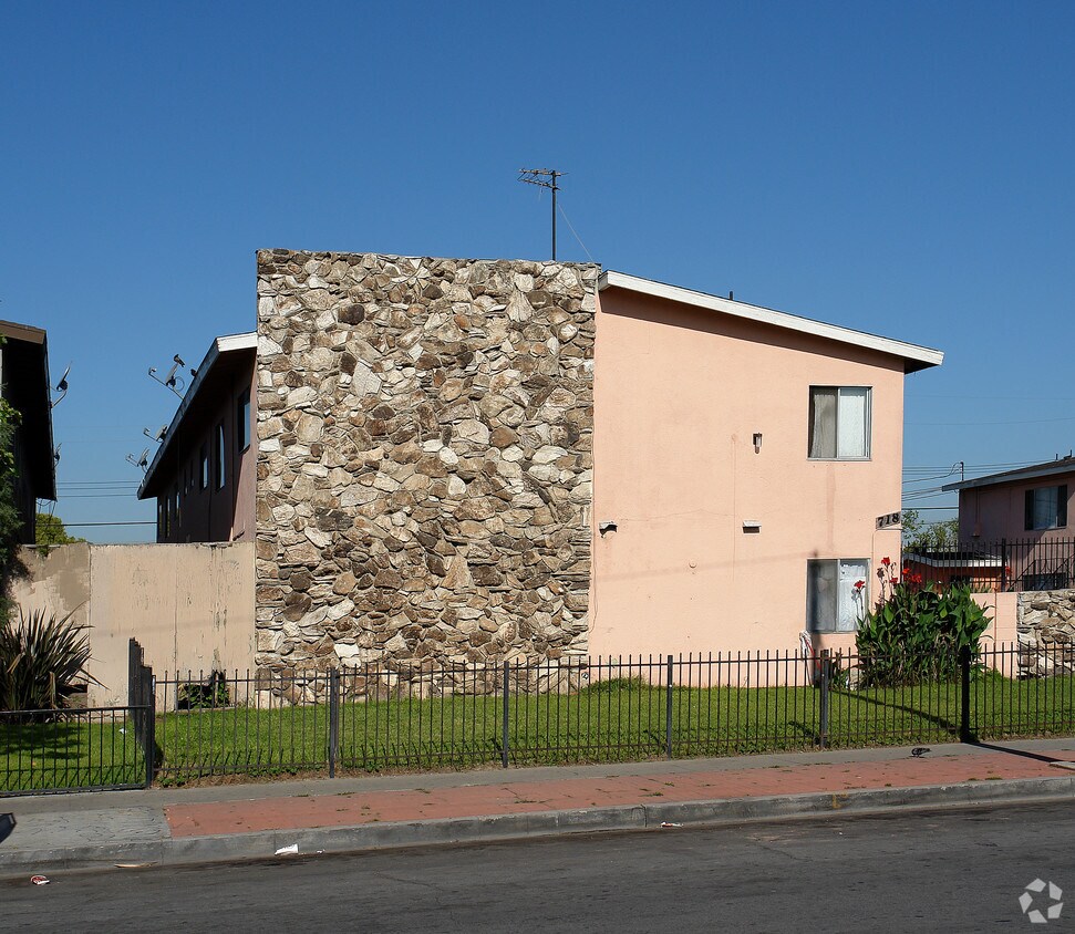 Foto del edificio - 718 S Townsend St