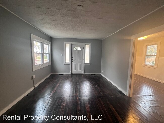 Building Photo - 2 br, 1 bath House - 2317 Coit Ave NE