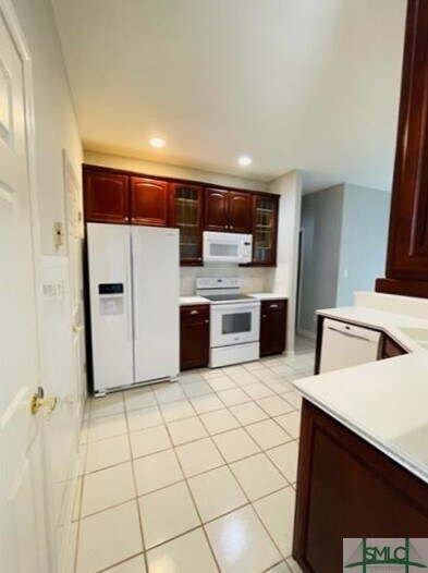 Building Photo - 113 Legends Rd