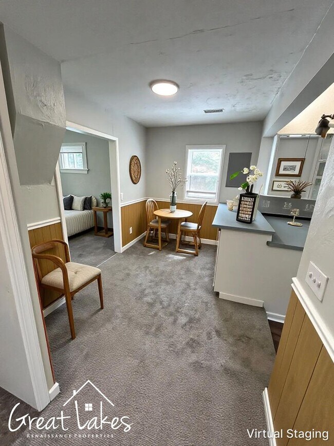 Foto del edificio - Fabulous 2 bedroom / 1 bathroom, 2-story home now available for rent!
