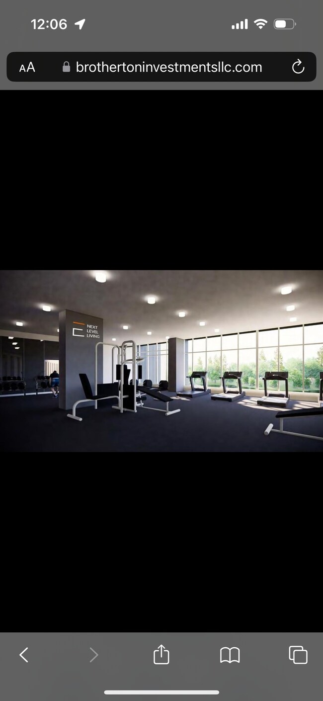 Foto del edificio - 4 Russell Slade Blvd