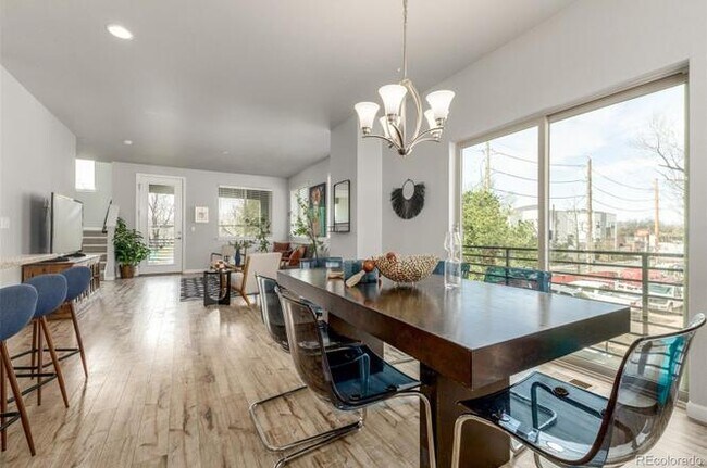 Foto del edificio - 4205 E Iliff Ave