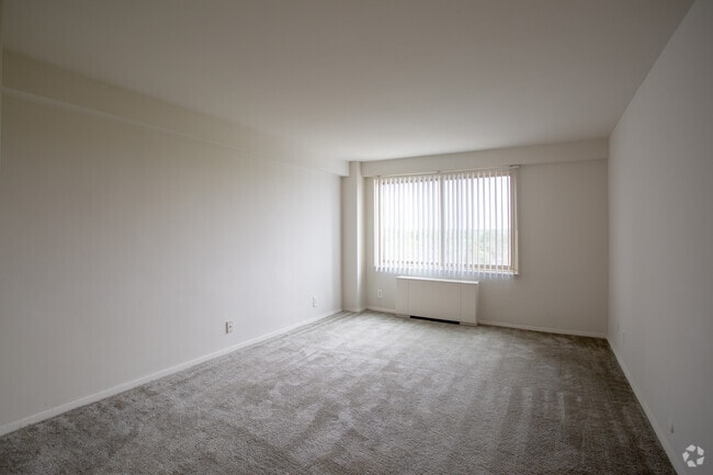 Bedroom - Premier at Cherry Hill