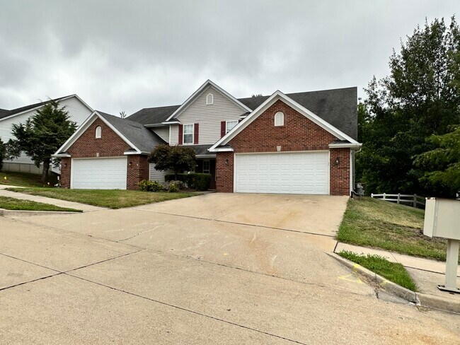 Building Photo - 3510 Berkshire