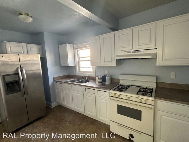 Building Photo - 3 br, 1 bath House - 1381 Penhurst Rd