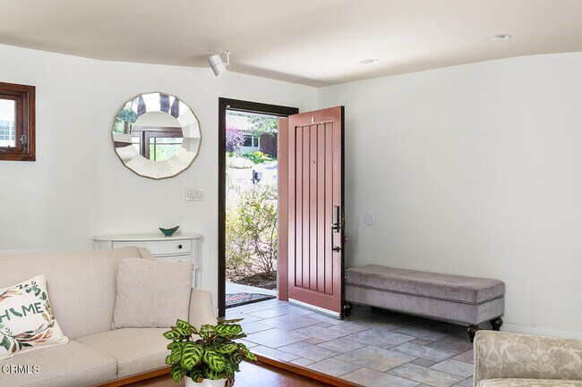 Building Photo - 2136 Sunnybank Dr