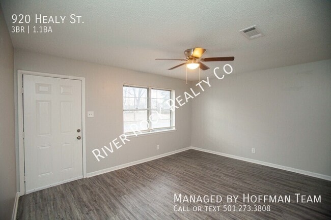 Foto del edificio - 920 Healy St