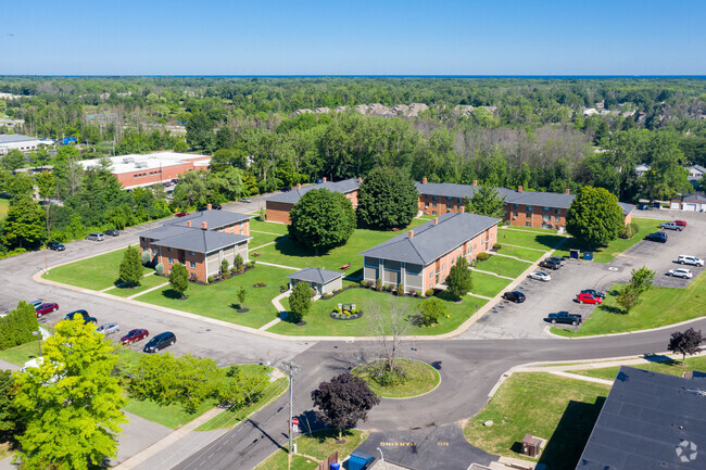 Foto aérea - Webster Park Apartments