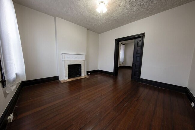 Building Photo - 3436 Utah, 1st Fl