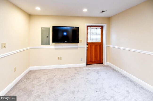 Foto del edificio - 308 16th St NE