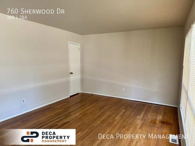 Foto del edificio - 3 Bedroom 1.5 Bathroom House