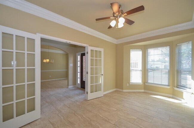 Building Photo - 5503 Langhorne Ct