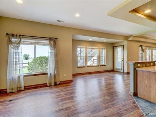 Foto del edificio - 23205 Bay Oaks Ave