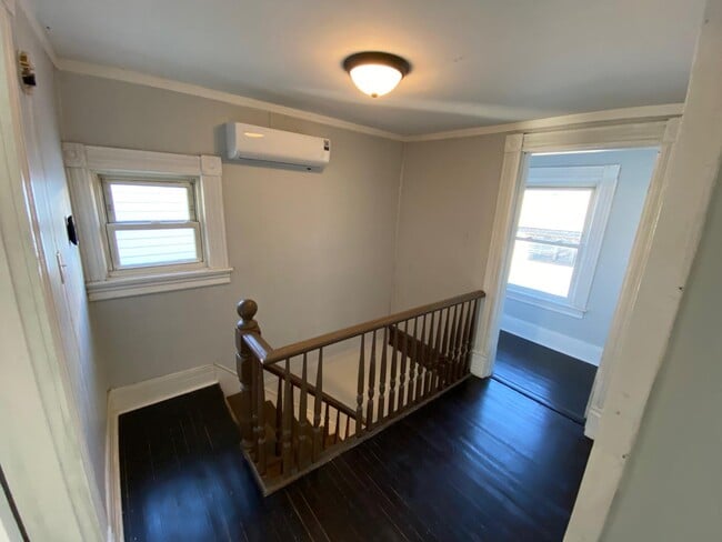 Foto del edificio - 519 Alleghany Ave