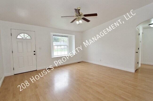 Foto del edificio - Single-Level Home in Quiet Neighborhood