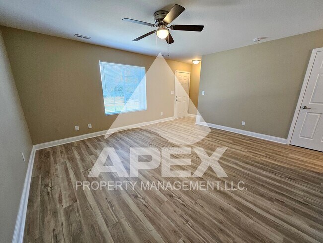 Foto del edificio - AVALON TOWNHOMES – LIKE NEW - 2 Bd/2.5 Ba Townhome off Topside Road with convenient access to Mar...