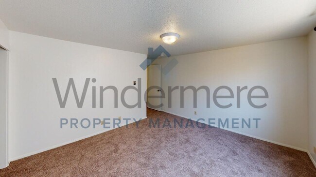 Foto del edificio - Taus194