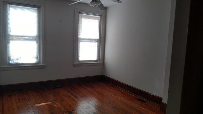 Building Photo - 111 W 13th St