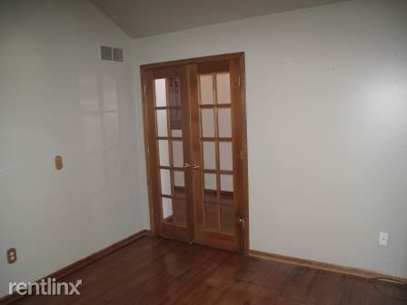 Building Photo - 43639 Inglenook Ct