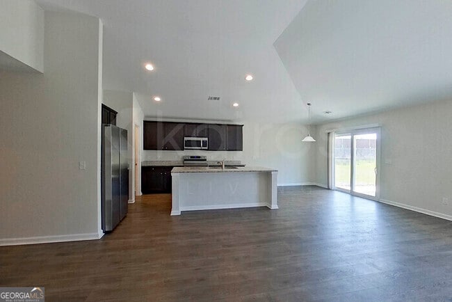 Building Photo - 100 Ebenezer Blf Wy