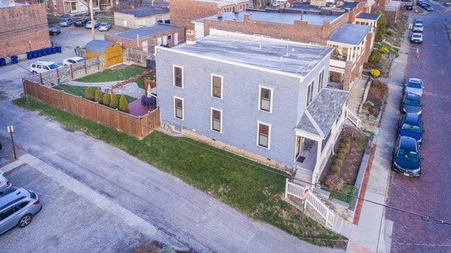 Building Photo - 122 Wilber Ave
