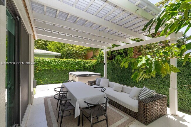 Foto del edificio - 1150 98th St