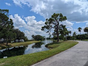 Building Photo - 16100 Bay Pointe Blvd