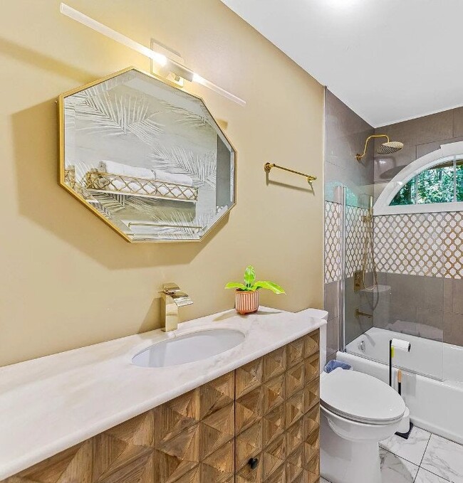 Foto del edificio - 109 Wicklow Dr