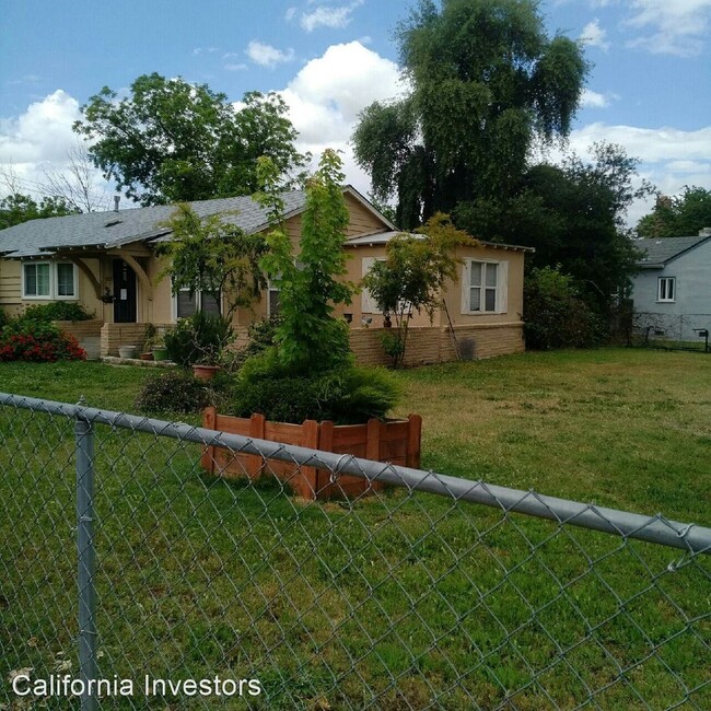 Building Photo - 2 br, 1 bath House - 3001 Marconi Avenue