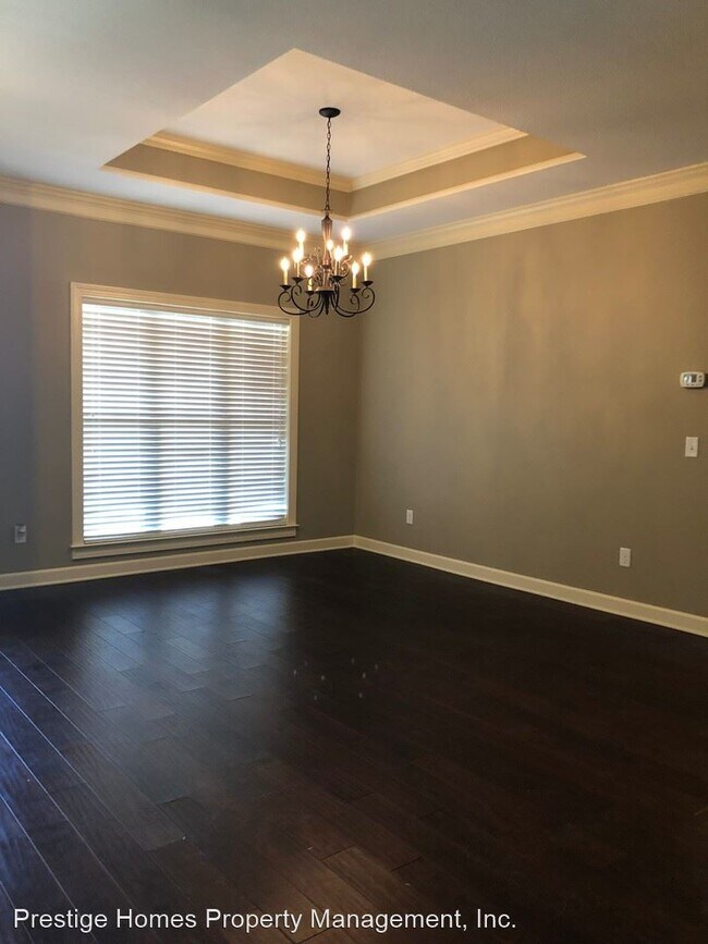 Building Photo - 4 br, 2.5 bath House - 123 Madison Avenue