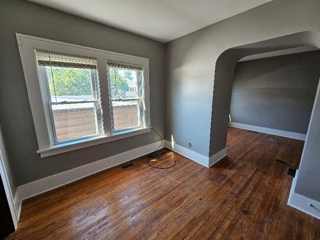 Building Photo - 1024 High St