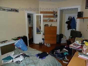 Foto del edificio - 90 Brainerd Rd