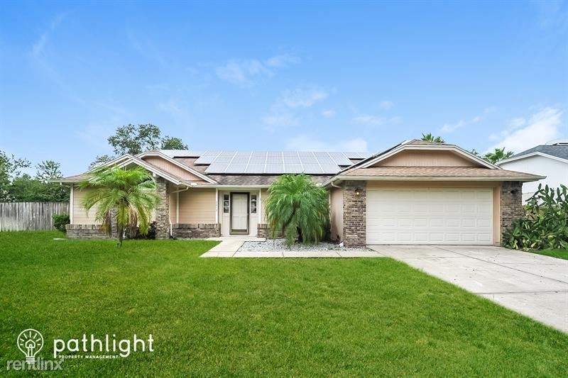 Primary Photo - 4 br, 2 bath House - 3213 Stevenson Street...