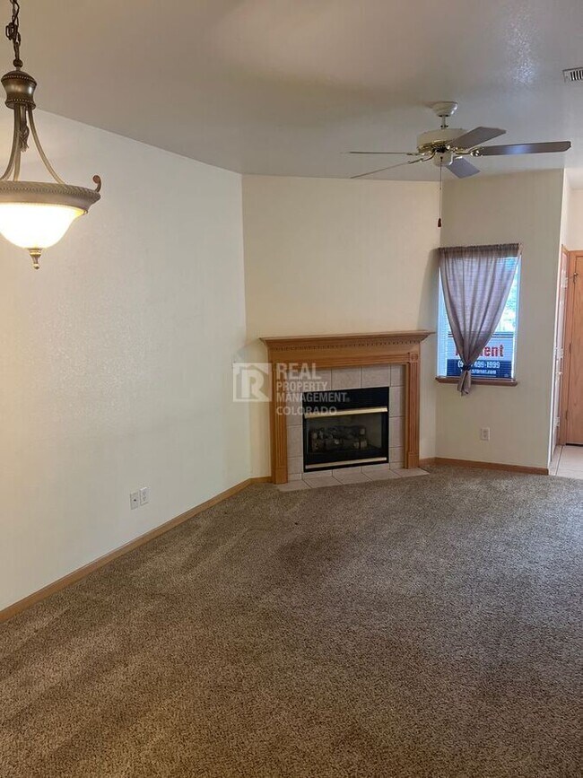 Foto del edificio - 950 52nd Ave Ct